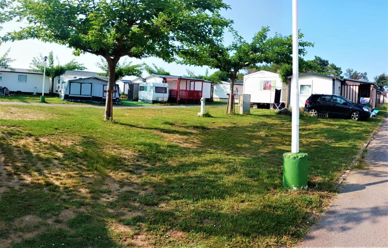 Camping Derby Лоредо Экстерьер фото
